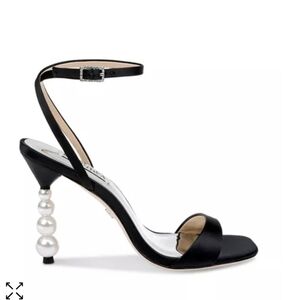 Badgley Mischka new Ivette pearl sandals